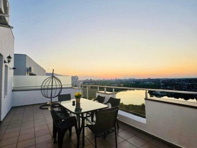 PENTHOUSE TERASA PANORAMICA SI PRIVESLISTE SPRE LAC | DOBROESTI ESTIC PARK