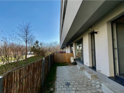 Atria Urban Resort 2 camere cu gradina si acces la piscina