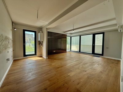 Unirii, 4 camere si  2 parcari  de la dezvoltator