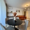 Apartament cu piscina si gradina proprie, nou, la prima inchiriere thumb 3