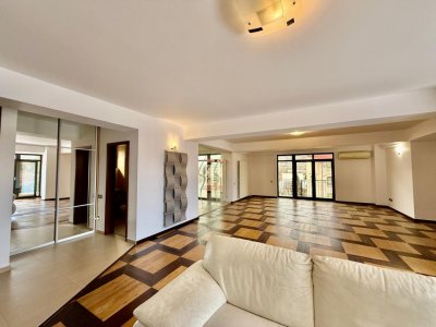 Penthouse Arcul de Triumf duplex et4+M