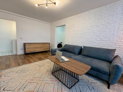Victoriei - V.Micle 20, apartament 2 camere, mobilat si utilat, 40 mp, etaj 10.