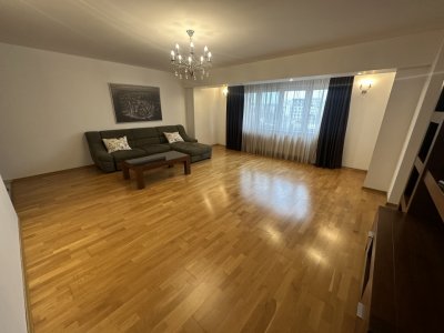 UNIRII-ALBA IULIA: 3 CAMERE, 99 MP, PARCARE SUBTERANA!