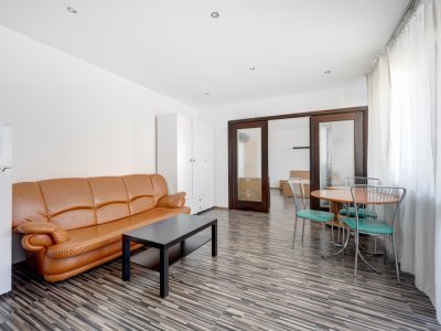 Apartament cu 2 camere - vedere spre Splai -Metrou Timpuri Noi