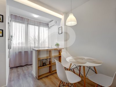 Garsoniera Turnu Măgurele etaj 6/9, mobilata-utilata, prima închiriere