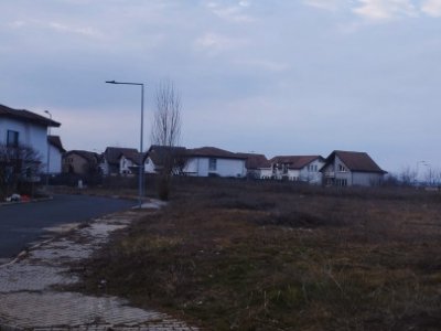 VAND TEREN INTRAVILAN 16.474 MP IN ZONA BANEASA PENTRU AFACERI/INVESTITII