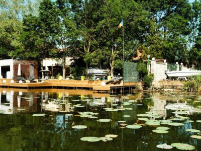 SE VINDE VILA CU DESCHIDERE LA LACUL SNAGOV LA CEL MAI MIC PRET