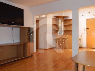  3 camere Aviatorilor la numai 650 euro/luna