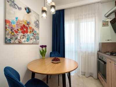 The PERFECT ONE! Apartament gata de mutat, mobilat si utilat, cu parcare!