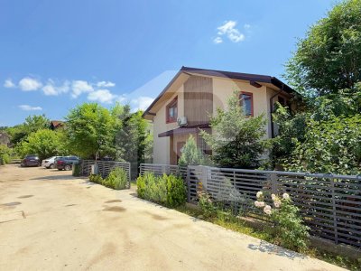 Casa individuala cu grădină superbă, P+1, 158 mp, teren 468mp, 2017, 0% comision