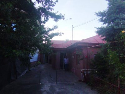 Casa de vanzare Colentina singur curte 