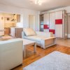 INCHIRIEZ APART 2 CAMERE ,DEOSEBIT, ZONA BDUL UNIRII thumb 1