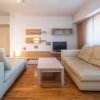 INCHIRIEZ APART 2 CAMERE ,DEOSEBIT, ZONA BDUL UNIRII thumb 2