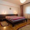 INCHIRIEZ APART 2 CAMERE ,DEOSEBIT, ZONA BDUL UNIRII thumb 3