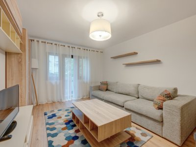 Apartament 3 camere Tineretului, 2 bai, loc parcare, 3 min. metrou Timpuri Noi