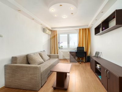 Apartament 3 camere | 2 bai | Ceahlaul 24 | 67mp 