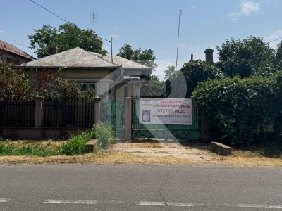 langa Primaria Gorgota, casa locuibila cu teren generos