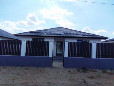 Casă în oglindă, zonă Berceni – Strada Macului 110 mp utili | Curte 345 mp 