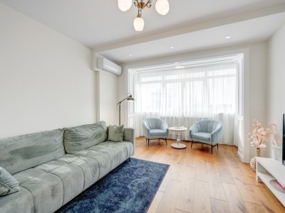 CANTEMIR – BUDAPESTA, 2 CAMERE 48 MP, VEDERE LIBERA, LA CHEIE!