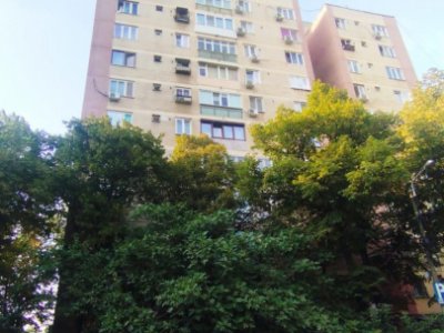 De vanzare 3 camere Drumul Taberei , de renovat Preț: 93.000 €