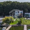 🏡 Reședință modernă 400 mp utili, teren 1.200 mp – deschidere directă la lac thumb 1