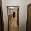 Apartament 4 camere, 2 bai. Blocul este din 1986 parter strada Soldat Croitoru V thumb 5