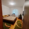 Apartament 4 camere, 2 bai. Blocul este din 1986 parter strada Soldat Croitoru V thumb 15