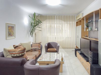 Vânzare apartament 3 camere – Ultracentral, Bloc Scala, Bd. Magheru