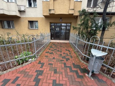 Apartament 3 camere, Nerva Traian, plan secund