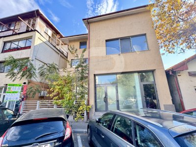 Spațiu comercial/birouri de închiriere, P+1+M, 260 mp, lângă Kaufland Ap Patriei