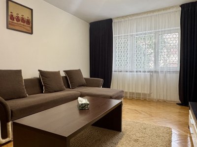 Apartament 2 camere | Dorobanți | Centrală proprie | Parter