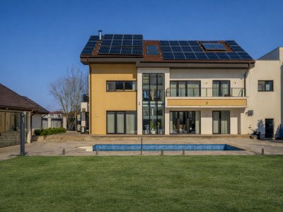 CORBEANCA - ROSE GARDEN, VILA 500 MP, LOT 1200 MP, LA CHEIE!