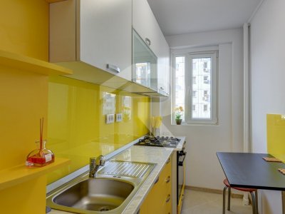 Apartament 2 camere mobilat si utilat langa metrou Romancierilor