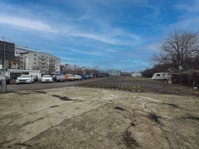 Teren De Inchiriat pentru Rent A Car Otopeni 1.000 - 5.000 mp
