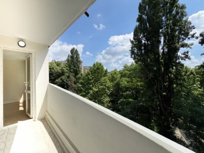 Apartament Premium, Complet Renovat | 1 Minut Metrou Favorit | 0% Comision 
