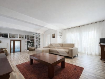 Casă spațioasă cu curte proprie  3 camere + birou  Dobroești – Șoseaua Fundeni 