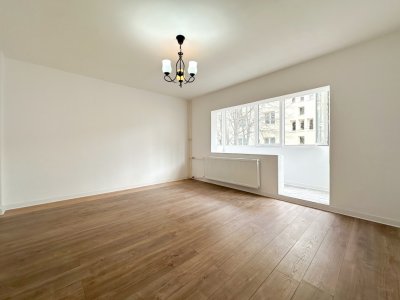 Lângă parc, renovat complet, gata să devină al tău. Totul nou!