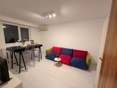 PIATA VICTORIEI, 2 CAMERE!