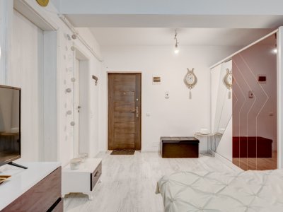 Garsoniera - Militari  Residence - Weinner Palada - demisol