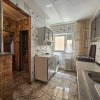 Vanzare Apartament 3 camere, Brancoveanu intersectie cu Nitu Vasile thumb 3