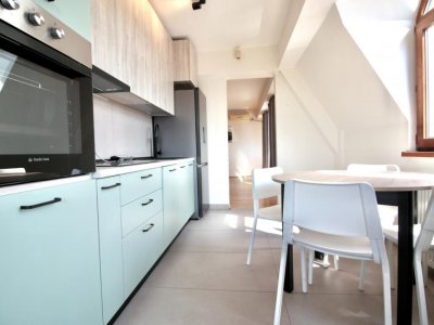 BRANCOVEANU METROU-MARTISOR, APARTAMENT 93 MP, CU TERASA 17 MP SI PARCARE!