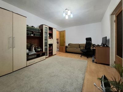 4 Camere | Teiul Doamnei | 80m | Parcare | Centrală Bloc