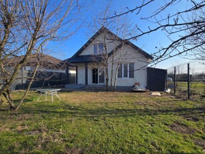 Prima inchiriere - vila + 500 mp teren - Vadul Anei, Branesti