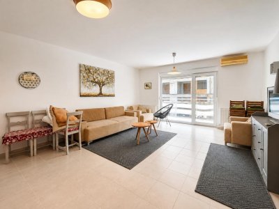 Neptun–Olimp | 75 mp | Terasă 16 mp | Parcare | 5 minute de plajă