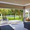 Private Estate lângă București | Vilă, Piscină & Sport Court thumb 2