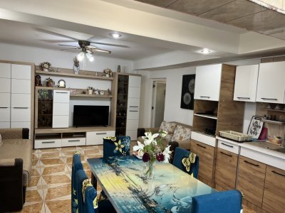 exclusivitate! Apartament 3 camere, zona primarie,Murfatlar!