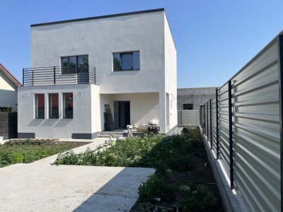 exclusivitate! Vila Lux stil Mediteranean, 4 camere, Valu lui Traian!