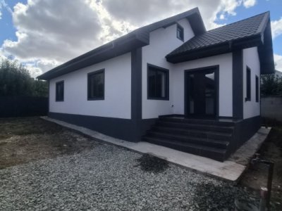 Oportunitate! Zona deosebita casa la sol, 3 camere, posibilitate M, Valu lui Tr!