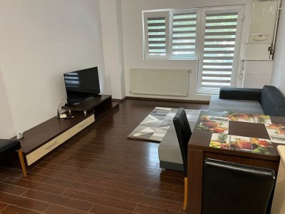 Vand Apartament 2 Camere Residence Militari