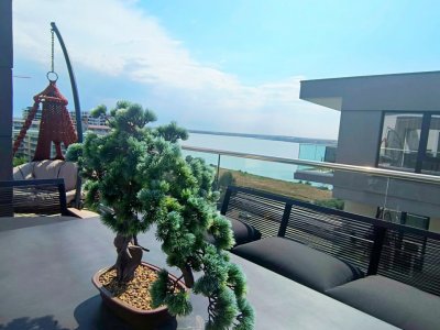 Statiunea Mamaia -Penthouse deosebit vedere lac/mare 